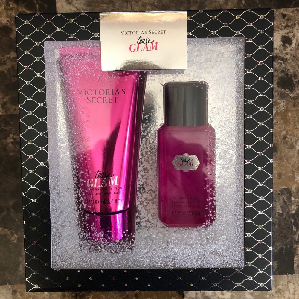 Victoria’s Secret gift-set